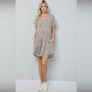 NWT Leopard Print V-Neck Dress with Pockets | Plus Size 1X–3X